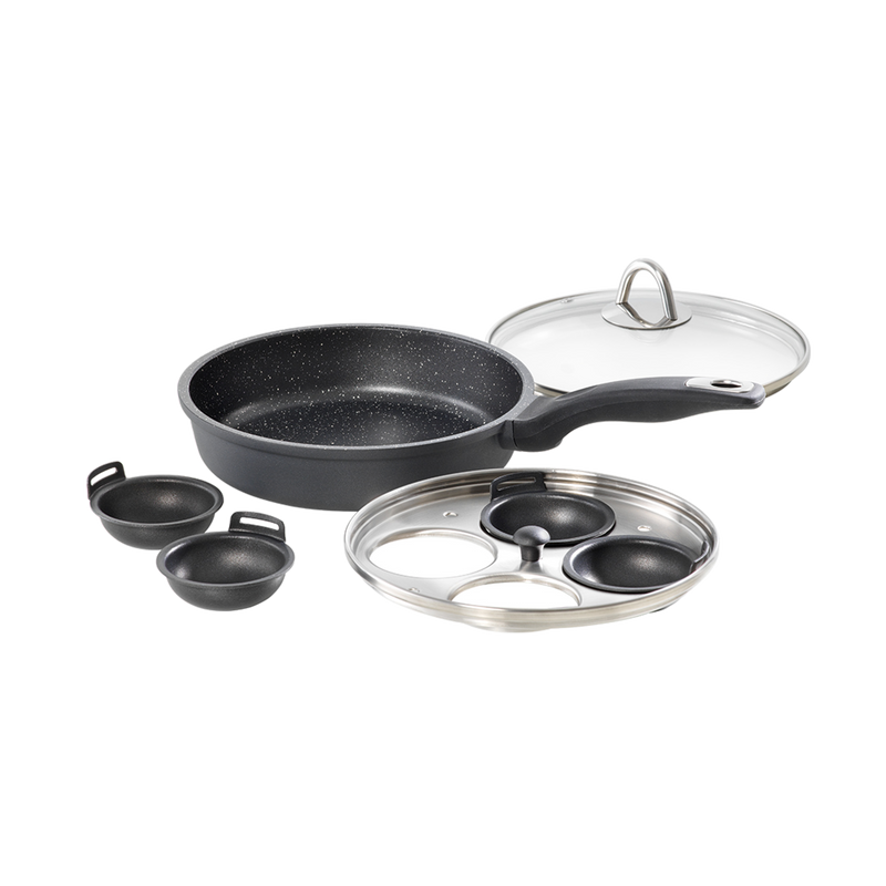 Poêle à frire 1,3 L et pocheuse à quatre œufs avec couvercle GRANITE™ - Cuisine::pro® - hover