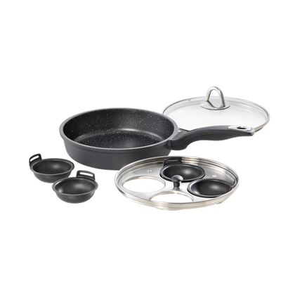 Poêle à frire 1,3 L et pocheuse à quatre œufs avec couvercle GRANITE™ - Cuisine::pro®