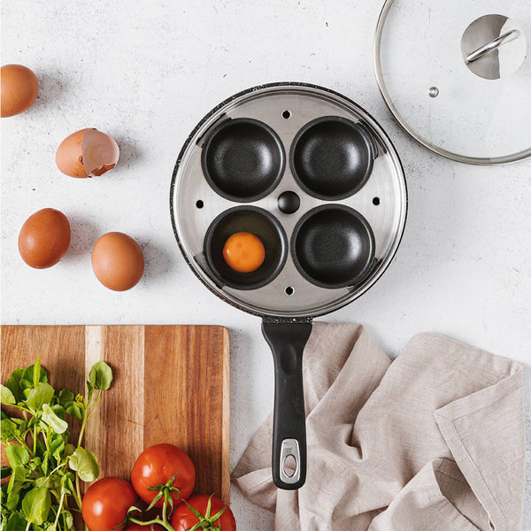 Poêle à frire 1,3 L et pocheuse à quatre œufs avec couvercle GRANITE™ - Cuisine::pro®