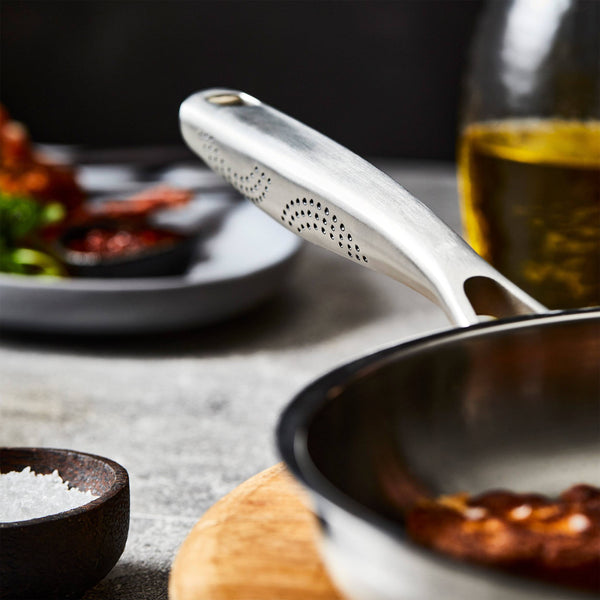 Cuisine::pro® iD3® SS 9” Frypan