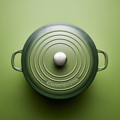 Cuisine::pro® LE CONNOISSEUR™ 6.6 Qt. Round French Oven