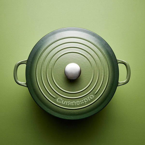 Cuisine::pro® LE CONNOISSEUR™ 6.6 Qt. Round French Oven